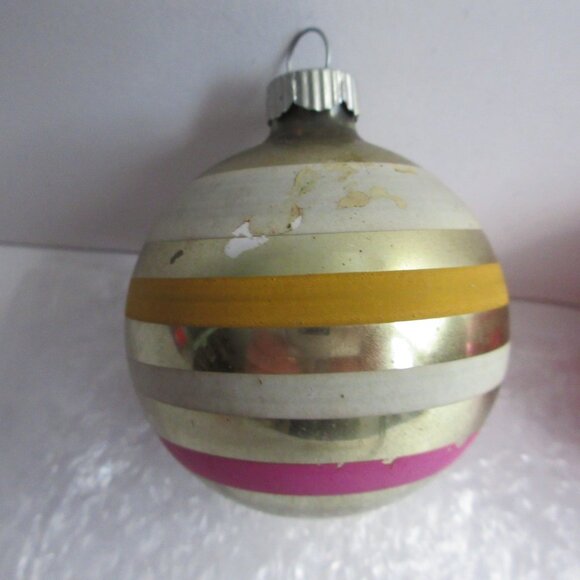 Shiny Brite Striped Glass Christmas Ornaments Set of 8 Pink Gold 1.75" - 2" Vtg - Picture 2 of 16